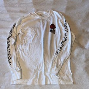 Tilly’s long sleeve shirt size small